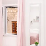 Chameleon Apartman *