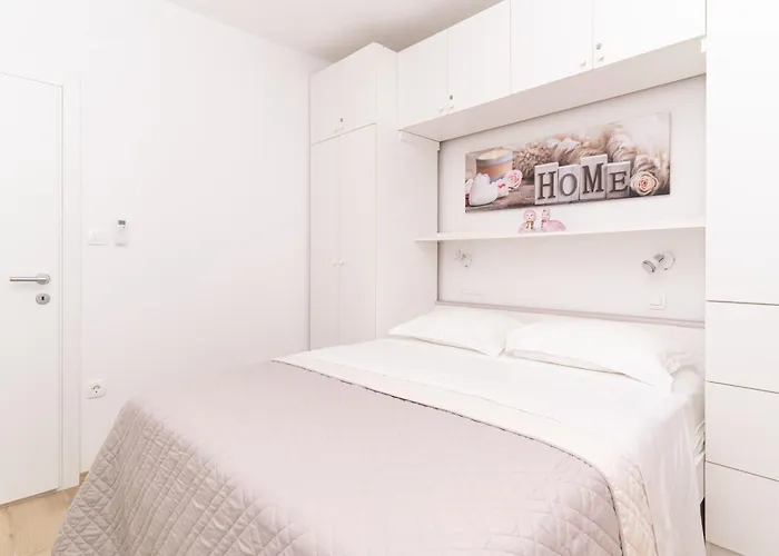 Chameleon アパート