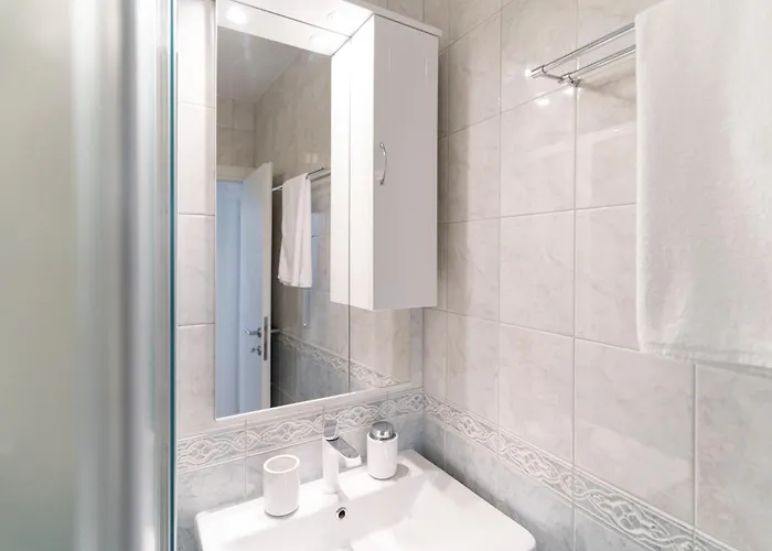 Chameleon アパート *